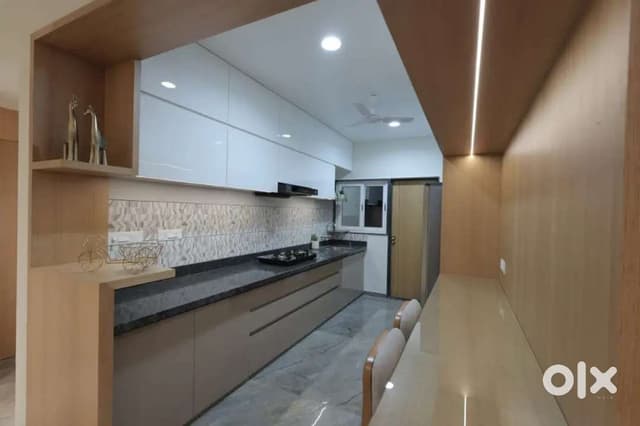 3 bhk Spacious flat sale near priya cinema,Bhayli sevasi road.