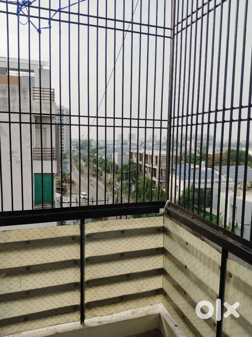 2-bhk-flat-for-rent-in-chhani-jakat-naka-circle-near-sitaram-complex-big-0