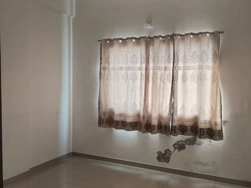 2-bhk-flat-for-rent-in-chhani-jakat-naka-circle-near-sitaram-complex-small-1