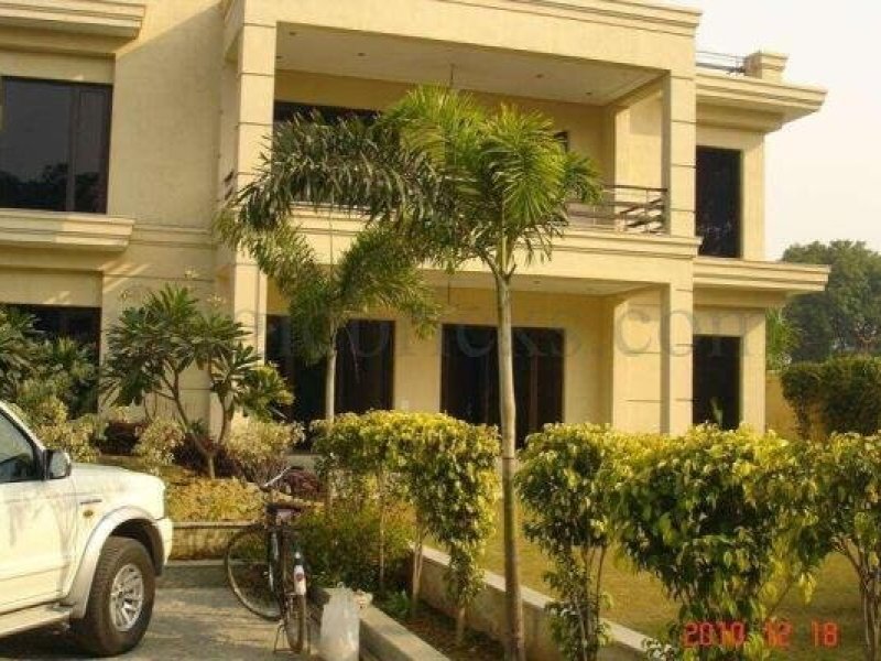 6-bhk-westend-delhi