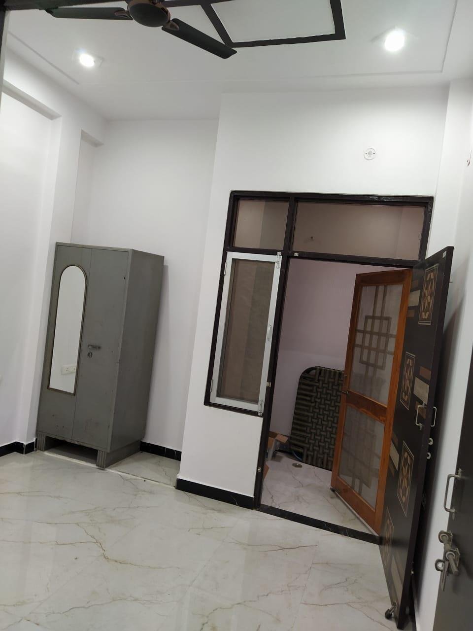 private-garden-north-east-facing-1-covered-parking-close-to-market-big-1