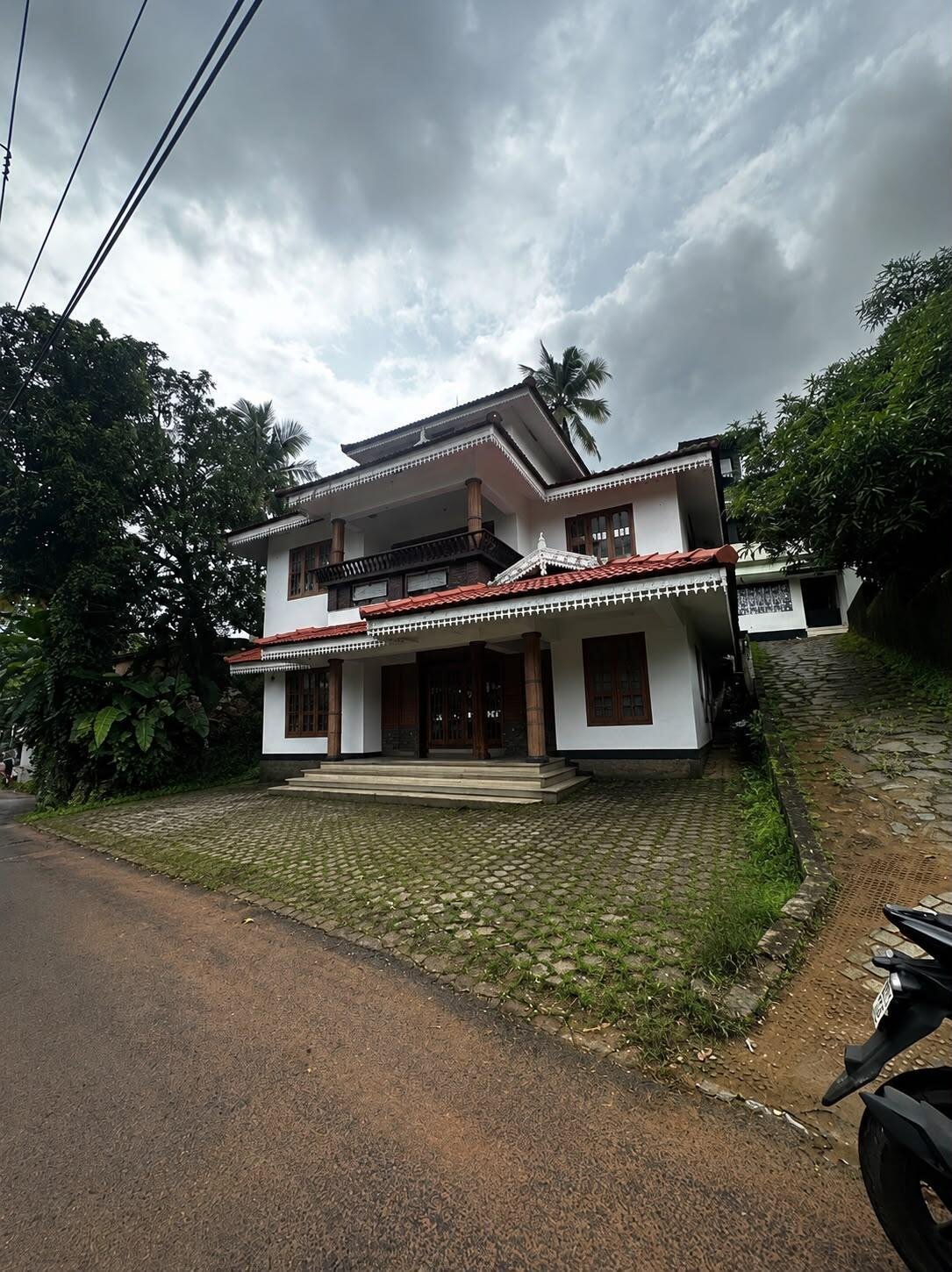 residential-villa-for-sale-kozhikode-big-0