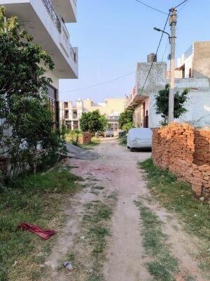 500-mtr-form-manan-dham-mandir-on-nh58-resale-residential-land-plot-in-jalalabad-0069-morta-ghaziabad-big-1