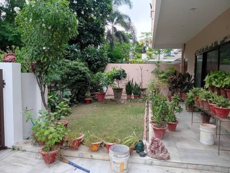 5-bhk-4000-sqft-villa-for-sale-in-omaxe-city-amar-shaheed-path-lucknow-small-1